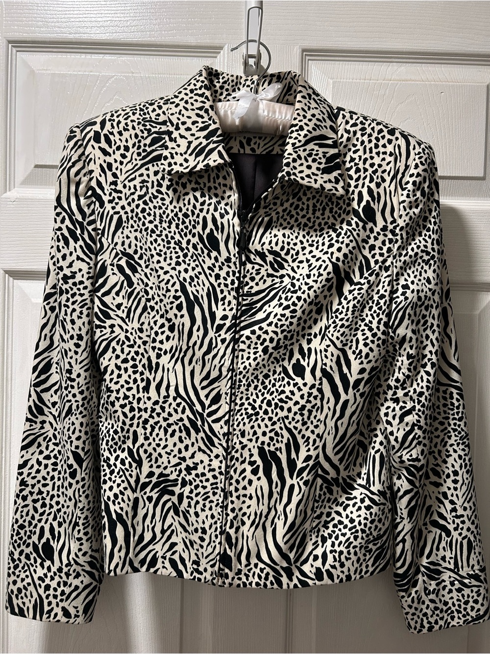 Ferrari Black & Cream Animal-Print Jean Jacket - Picture 3 of 5